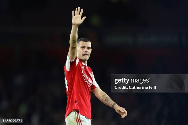 Granit Xhaka of Arsenal acknowledges the fans following victory in the UEFA Europa League group A match between Arsenal FC and PSV Eindhoven at...