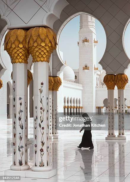 the sheikh zayed grand mosque 4 - sheikh zayed mosque stock-fotos und bilder