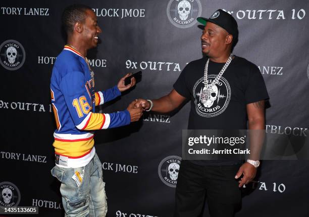 https://media.gettyimages.com/id/1435133605/photo/los-angeles-california-velcro-and-guest-attend-the-9x-outta-10-video-launch-with-hotblock.jpg?s=612x612&w=gi&k=20&c=SpffMOD6qeWVRY21ijNhOPjzk4nj2IVQKkWIBMCYRXw=