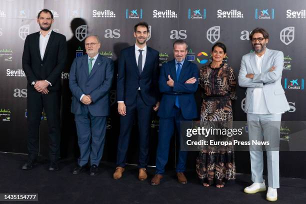 President Jorge Garbajosa and Vicente Jimenez accompanying the guests on arrival at the Hall of Fame 2022 gala, October 20 Seville .Seville will host...