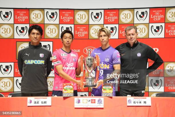 Head coach Akio KOGIKU of Cerezo Osaka and Hiroshi KIYOTAKE of Cerezo Osaka Sho SASAKI of Sanfrecce Hiroshima and Head coach MICHAEL SKIBBE of...