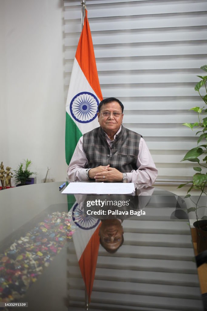 Indian Kumar Dr Vijay Kumar Saraswat , Indian scientist, one of key scientists on ...