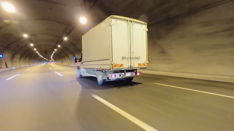 https://media.gettyimages.com/id/1435292415/video/semi-truck-in-tunnel-4k-resolution.jpg?b=1&s=640x640&k=20&c=F8q-Yy30tkFu39S18YikATUpYI1yvonWGEemQAgbUqw=