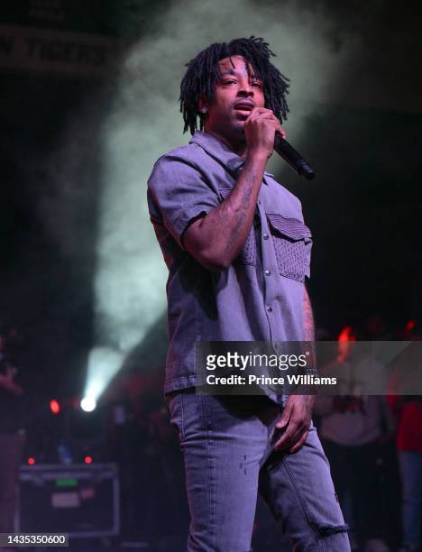 Savage Performs onstage during Wicked Featuring 21 Savage at Forbes Arena at Morehouse College on October 19, 2022 in Atlanta, Georgia.