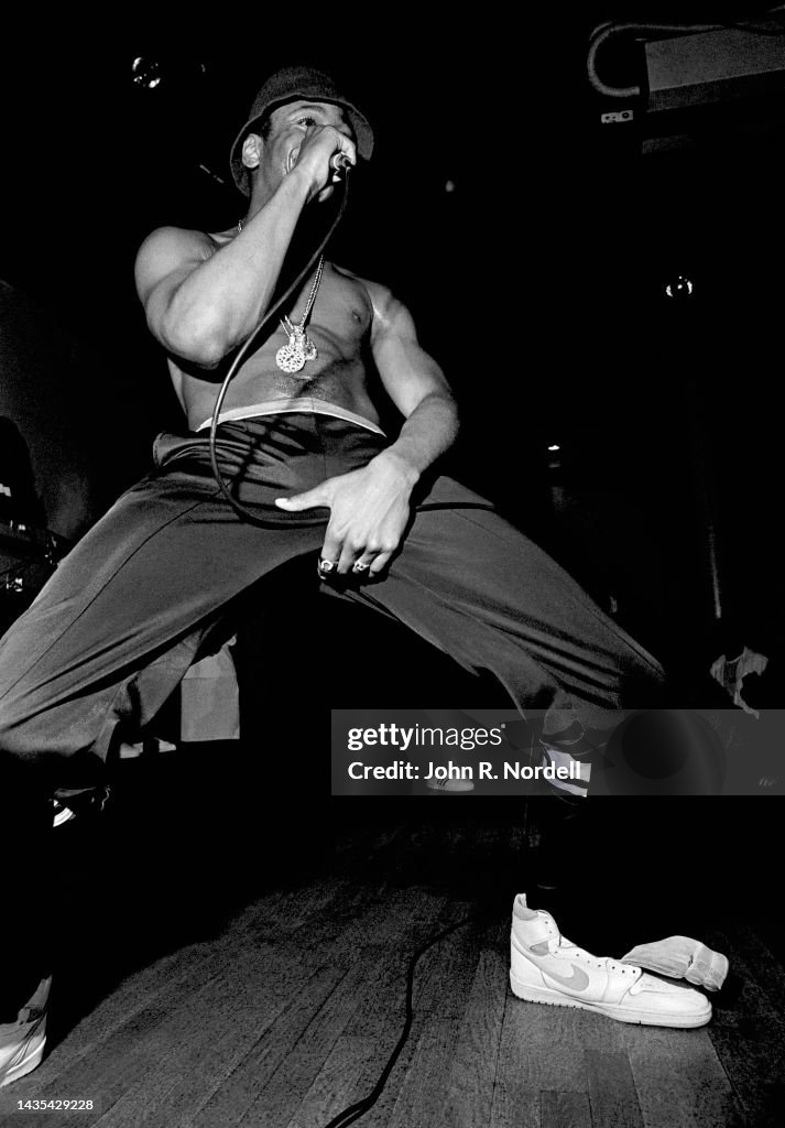 LL Cool J Performs
