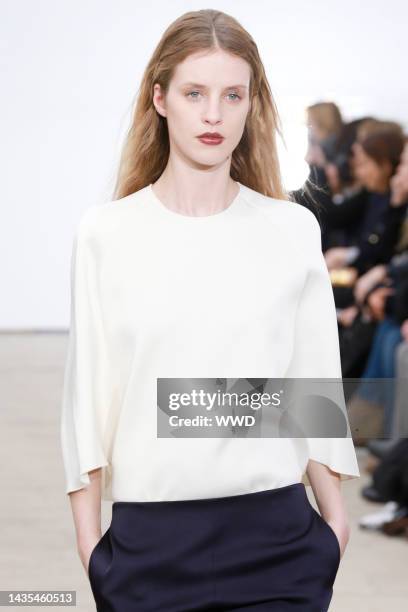 Kelly Thomas Model 428 Kelly Thomas Fashion Model Stock Photos, High-Res Pictures, and ...