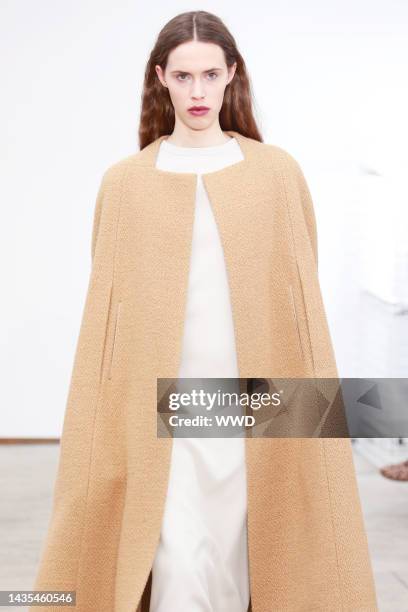 Kelly Thomas Model 425 Kelly Thomas Fashion Model Stock Photos, High-Res Pictures, and ...