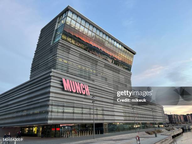 the munch museum in the city of oslo, the capital of norway. opened in 2021 this modern art gallery features the work of edvard munch, famous for 'the scream' painting, and other norwegian artists - edvard munch stock pictures, royalty-free photos & images