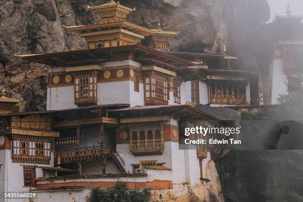 tiger's nest monastery , paro taktsang  monastery in bhutan - disparo bildbanksfoton och bilder