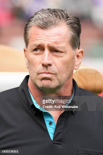 Head coach Michael Skibbe of Sanfrecce Hiroshima looks on during the J.LEAGUE YBC Levain Cup final between Cerezo Osaka and Sanfrecce Hiroshima at...
