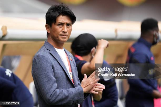 Akio Kogiku,coach of Cerezo Osaka looks on prior to during the J.LEAGUE YBC Levain Cup final between Cerezo Osaka and Sanfrecce Hiroshima at National...