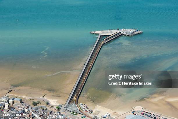 Ryde Pier, Isle of Wight, 2020. Artist Damian Grady.