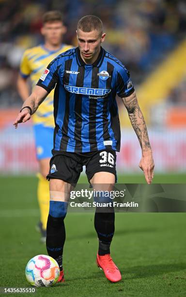 Felix Platte of Paderborn in action during the Second Bundesliga match between Eintracht Braunschweig and SC Paderborn 07 at Eintracht-Stadion on...