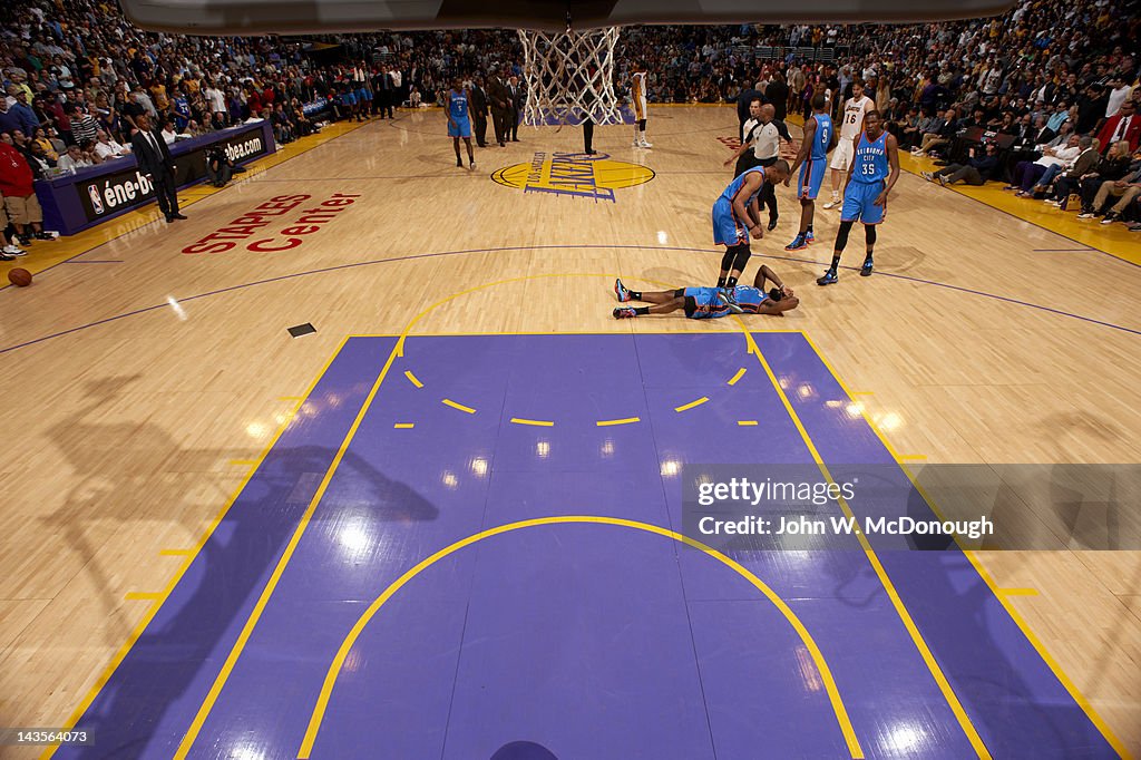 Oklahoma City Thunder v Los Angeles Lakers