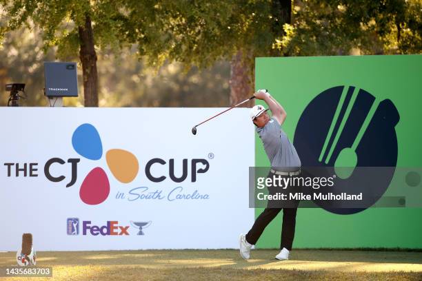 Sungjae Im of South Korea hits a tee shot on the 18th hole during the third round of the CJ Cup at Congaree Golf Club on October 22, 2022 in...