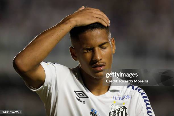 Angelo of Santos reacts after being replaced during the match between Santos and Corinthians as part of Brasileirao Series A 2022 at Vila Belmiro...
