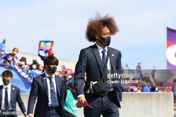 Kazushi MITSUHIRA of Ventforet Kofu is seen on arrival at the stadium prior to the J.LEAGUE Meiji Yasuda J2 42nd Sec. Match between Ventforet Kofu...