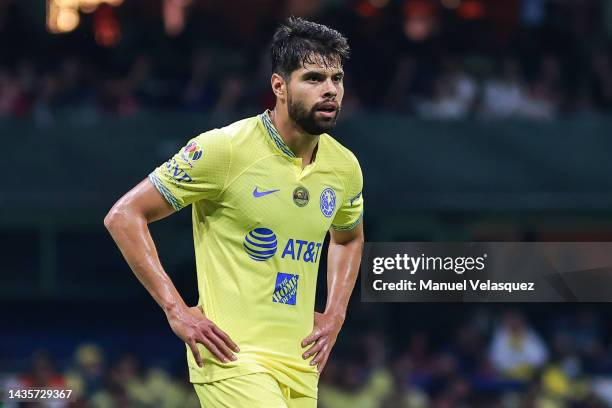 Néstor Araujo of America gestures during the semifinal second leg match between America and Touca as part of the Torneo Apertura 2022 Liga MX at...