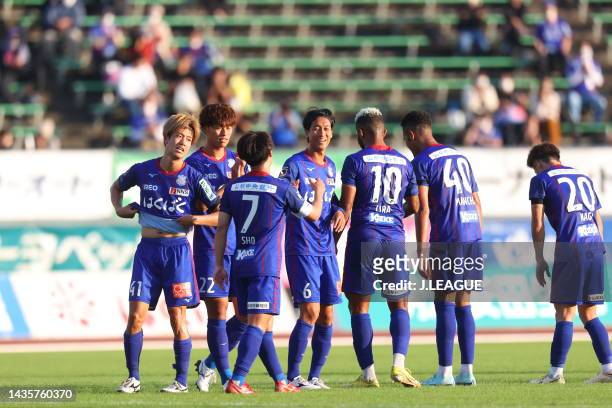 Ventforet Kofu players celebrate their victory after the J.LEAGUE Meiji Yasuda J2 42nd Sec. Match between Ventforet Kofu and Iwate Grulla Morioka at...