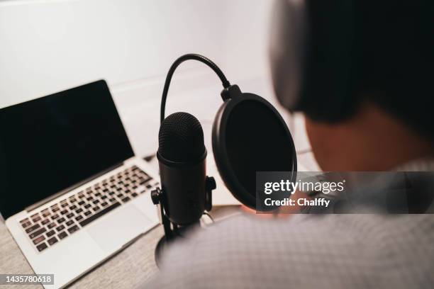 making podcast at home - radio host stock pictures, royalty-free photos & images