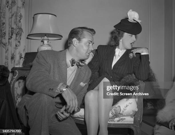 Alan Ladd and Dorothy Lamour candid 1940's.