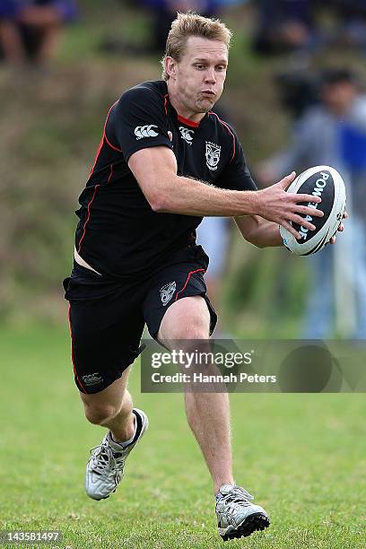 Micheal Luck runs through drills during a New Zealand Warriors NRL training session at Otahuhu College on April 30, 2012 in Auckland, New Zealand.