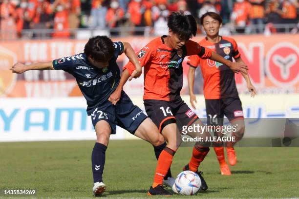Kento HASHIMOTO of Renofa Yamaguchi FC in action during the J.LEAGUE Meiji Yasuda J2 42nd Sec. Match between Renofa Yamaguchi FC and JEF United Chiba...