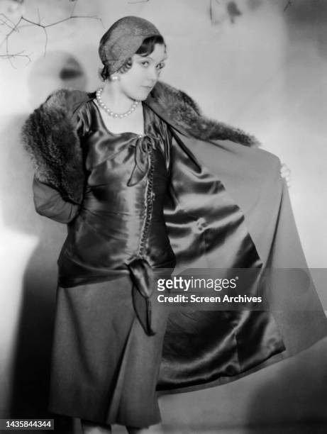 637 Dorothy Lee Photos and Premium High Res Pictures - Getty Images