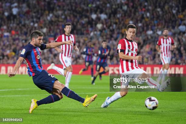 Sergi Roberto of FC Barcelona scores their team's second goal during the LaLiga Santander match between FC Barcelona and Athletic Club at Spotify...