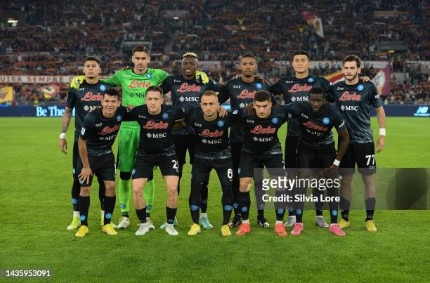 Napoli team line up prior to the Serie A match between AS Roma and SSC Napoli at Stadio Olimpico on October 23, 2022 in Rome, Italy.