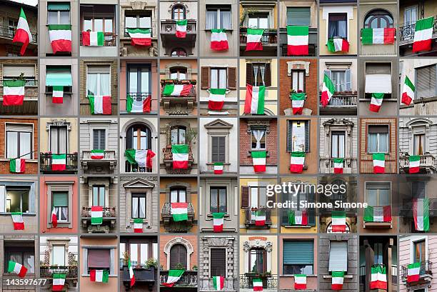 windows and tricolor flags - bandiera italia foto e immagini stock