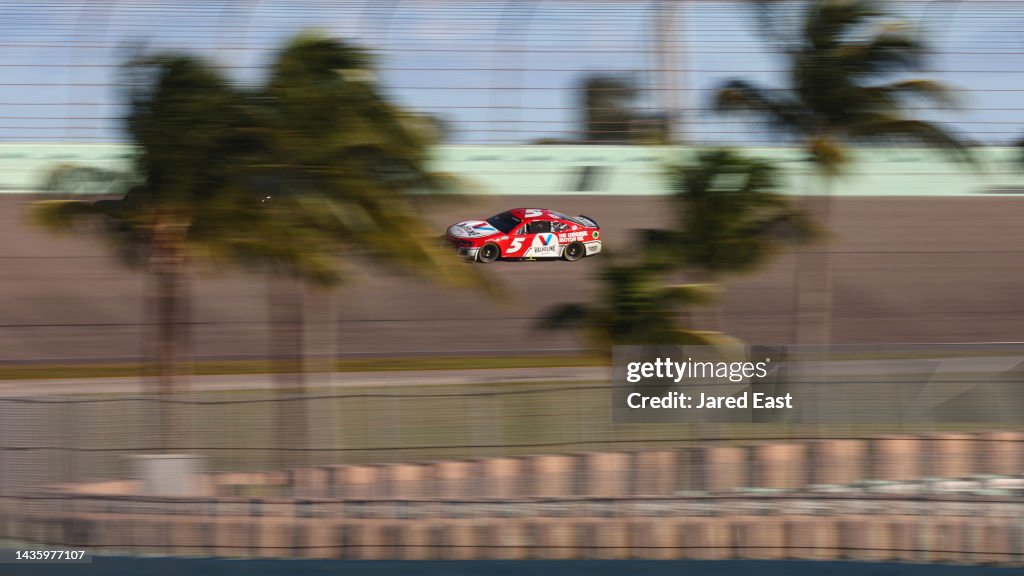NASCAR Cup Series Dixie Vodka 400