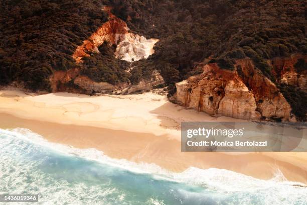 the pinnacles, ben boyd national park - pinnacles australia stock-fotos und bilder