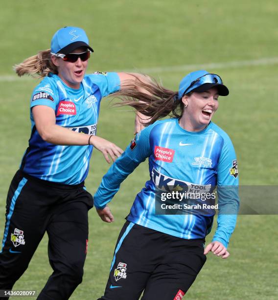 Amanda-Jade Wellington of the Adelaide Strikers and Jemma Barsby of the Adelaide Strikers after Renegades all out for 101 runs during the Women's Big...