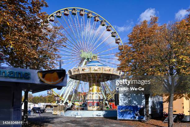 the ferris wheel at münster's largest funfair - send - minster stock pictures, royalty-free photos & images
