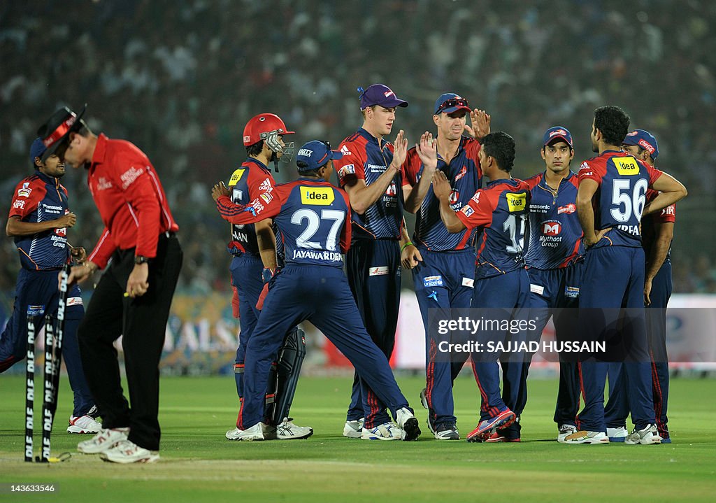 Delhi Daredevils cricketers celebrate th