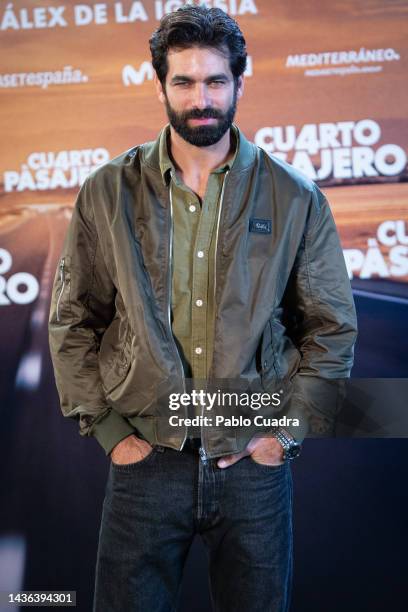 Spanish actor Ruben Cortada attends the "El Cuarto Pasajero" photocall at Cars Studio on October 25, 2022 in Madrid, Spain.