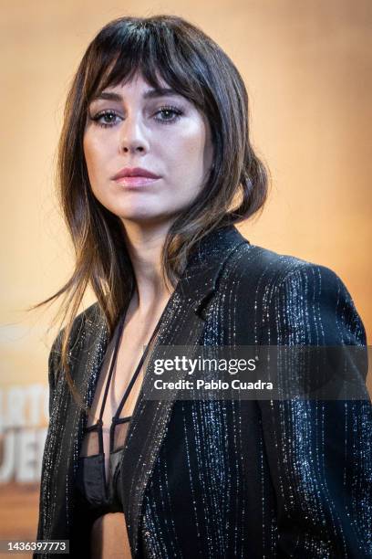 Spanish actress Blanca Suarez attends the "El Cuarto Pasajero" photocall at Cars Studio on October 25, 2022 in Madrid, Spain.