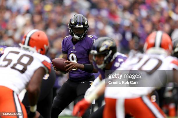 Quarterback Lamar Jackson of the Baltimore Ravens drops back to pass against the Cleveland Browns at M&T Bank Stadium on October 23, 2022 in...
