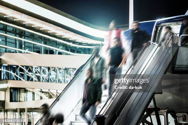 passengers getting off the plane - samarkand airport stock pictures, royalty-free photos & images