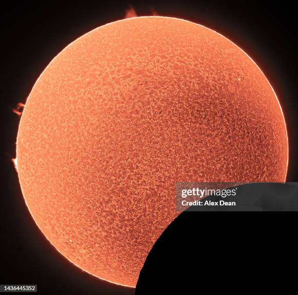 partial solar eclipse uk - solar eclipse stock pictures, royalty-free photos & images