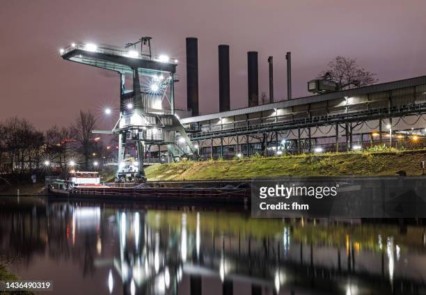 thermal power station (berlin moabit) - district heating plant stock pictures, royalty-free photos & images
