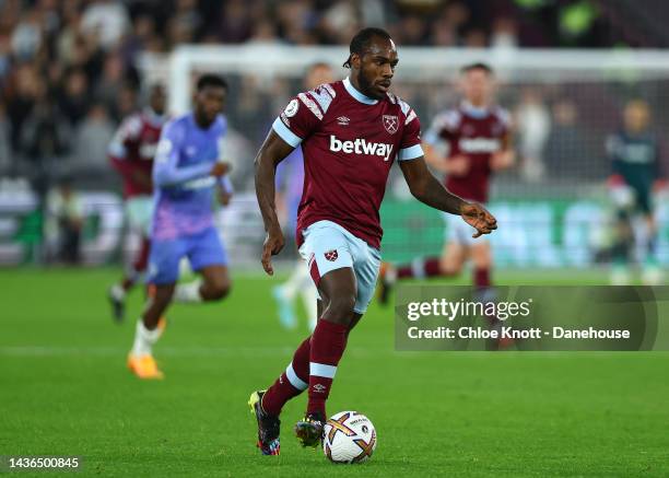 Michail Antonio of West Ham United controls the ball during the Premier League match between West Ham United and AFC Bournemouth at London Stadium on...