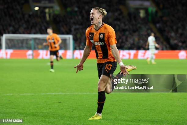 Mykhaylo Mudryk of Shakhtar Donetsk celebrates scoring their side's first goal during the UEFA Champions League group F match between Celtic FC and...
