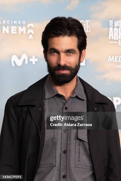 Actor Ruben Cortada attends the "El Cuarto Pasajero" photocall at Cine Capitol on October 25, 2022 in Madrid, Spain.