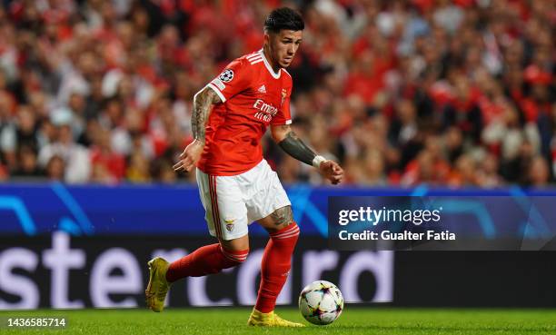Enzo Fernandez of SL Benfica in action during the Group H - UEFA Champions League match between SL Benfica and Juventus at Estadio da Luz on October...