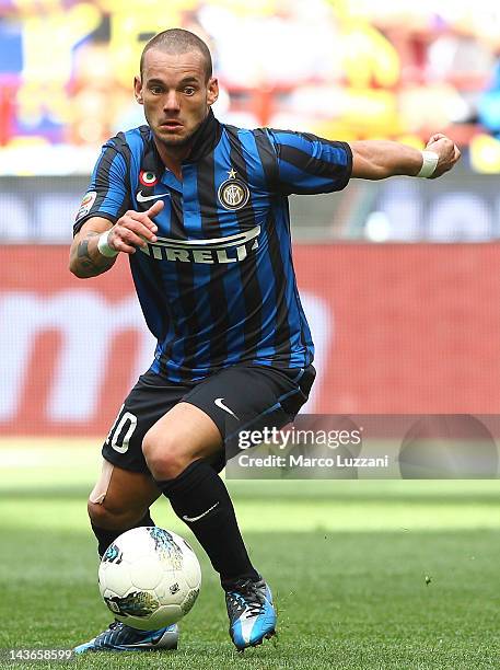 Wesley Sneijder of FC Internazionale Milano in action during the Serie A match between FC Internazionale Milano and AC Cesena at Stadio Giuseppe...