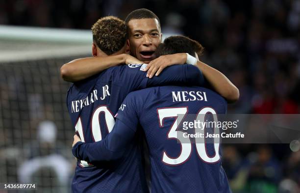 Neymar Jr of PSG celebrates his goal with Kylian Mbappe , Lionel Messi of PSG during the UEFA Champions League group H match between Paris...