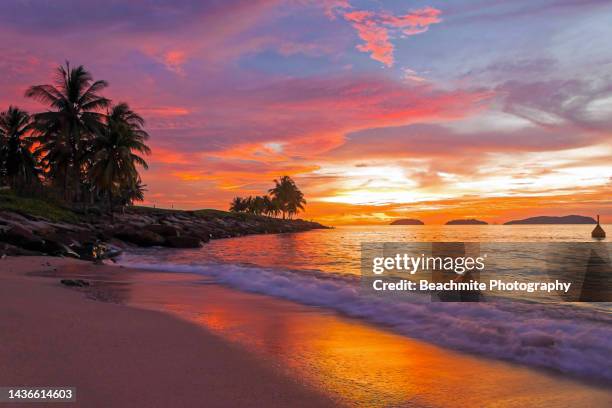 sunset at sutera harbour beach in kota kinabalu, sabah, malaysia - kota island stock pictures, royalty-free photos & images