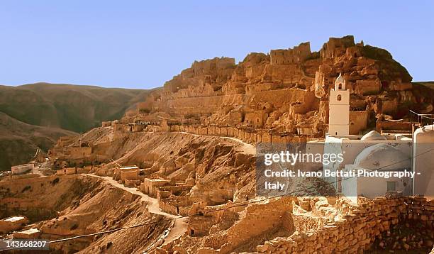 tunisia landscape - tunisia mosque stock pictures, royalty-free photos & images